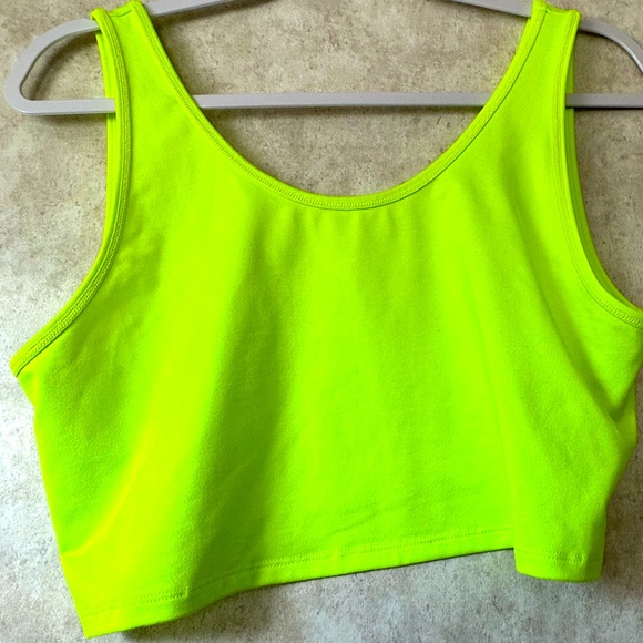 A.E. Studio Neon Green Cropped Training Tank Top XL - Picture 1 of 3